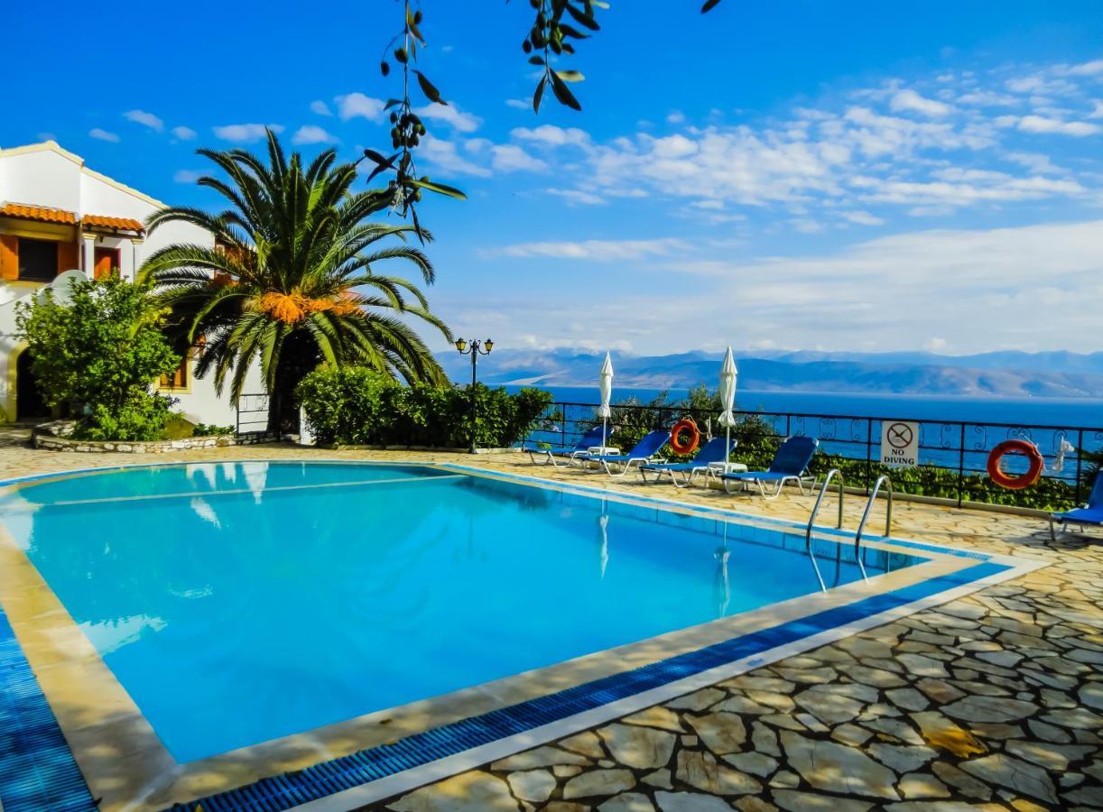 Dionysos Apartments Apraos Eksteriør bilde