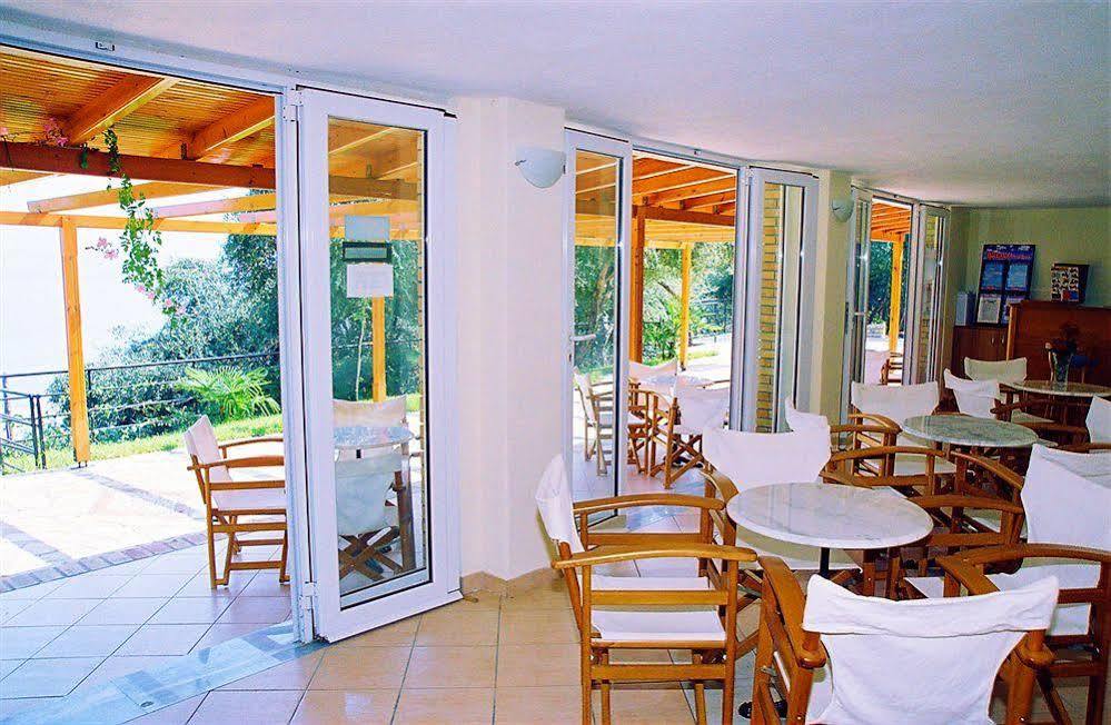 Dionysos Apartments Apraos Eksteriør bilde